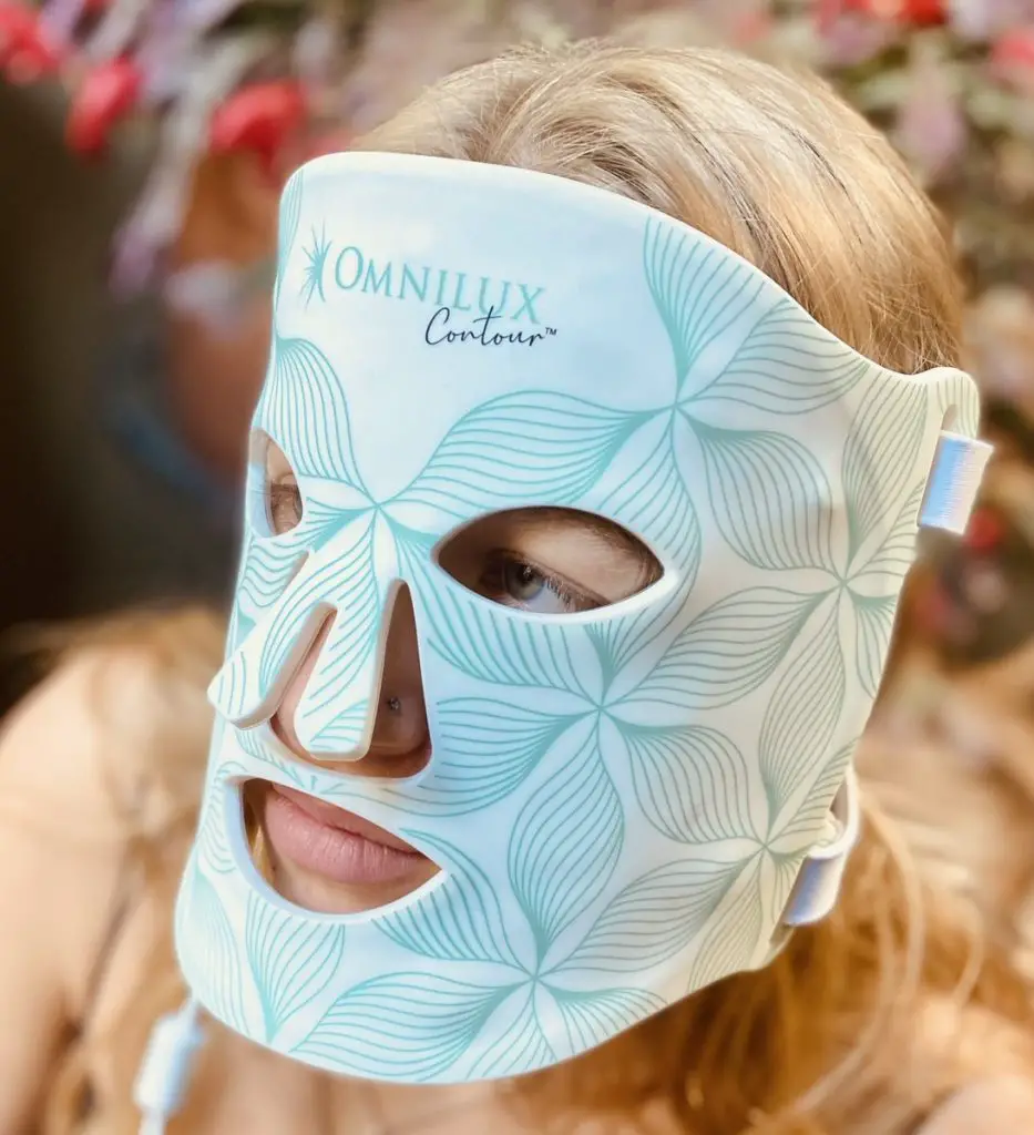 9 Surprising Benefits On Omnilux LED Light Therapy Infrared for Health