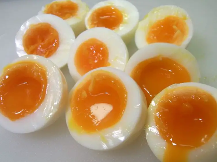 What Does Raw Egg Taste Like?